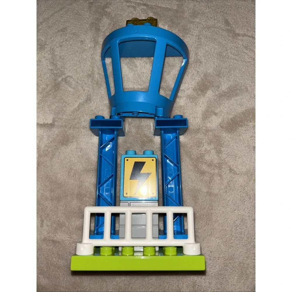 LEGO DUPLO 10880‎ Incomplete Jurassic World Set